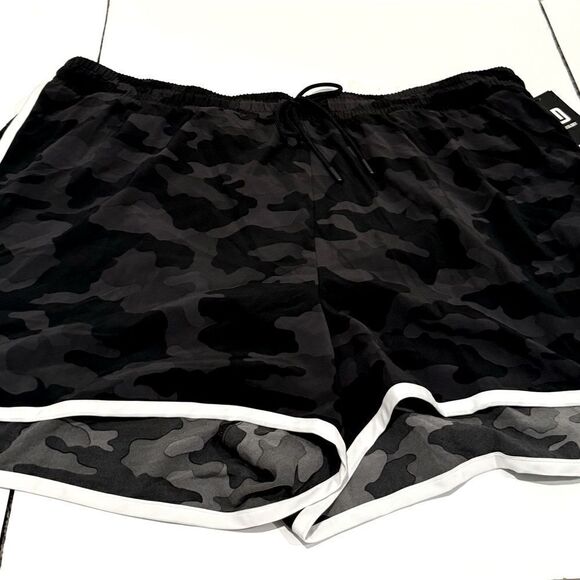IDEOLOGY Womens Black Pocketed Camouflage Shorts Plus white stripes on side  3X - Picture 5 of 8